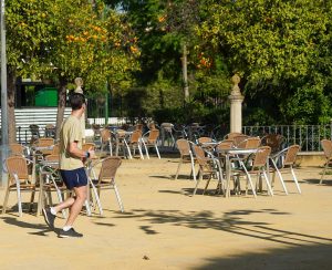 El Ayuntamiento de Sevilla flexibiliza la instalación de veladores
