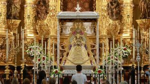 El Rocío: Entre la pena y el varapalo económico