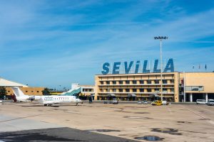 El aeropuerto de Sevilla: primeros turistas de Ámsterdam y Londres