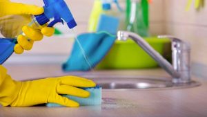 Sevilla: 279 nuevos empleos en el plan de higienización de los centros educativos