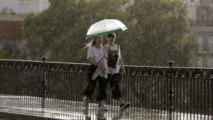 Sevilla: Cierran los parques ante el aviso por lluvias y tormentas