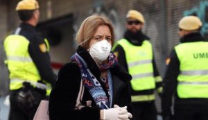 Sevilla: La pasada madrugada dejó 45 denuncias por no usar mascarillas