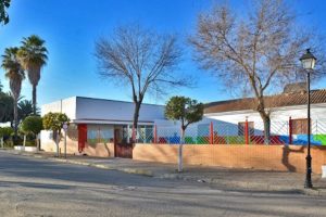 Sevilla: Se cierra la primera escuela infantil