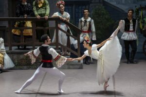 COPPÉLIA – Ballet de l’Opera national – Teatro de la Maestranza Sevilla 2026