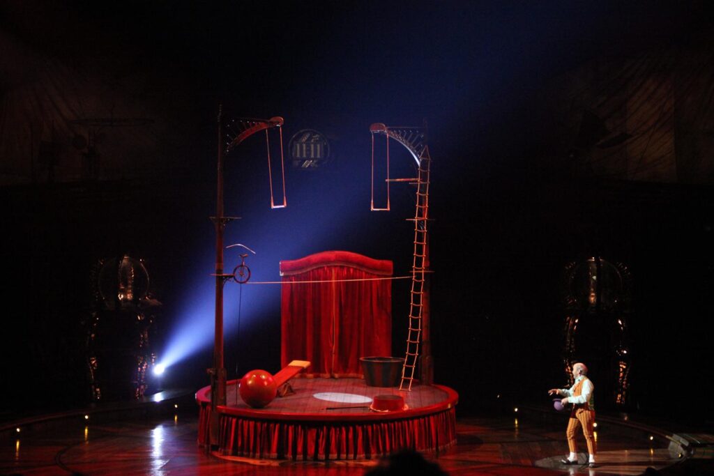 kurios-sevilla-circo-del-sol-31