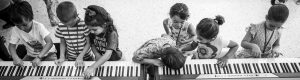 Talleres Musicales Barenboim-Said: ‘Sonidos en movimiento. Taller de rítmica para niños y niñas de 4 a 12 años’ Sevilla